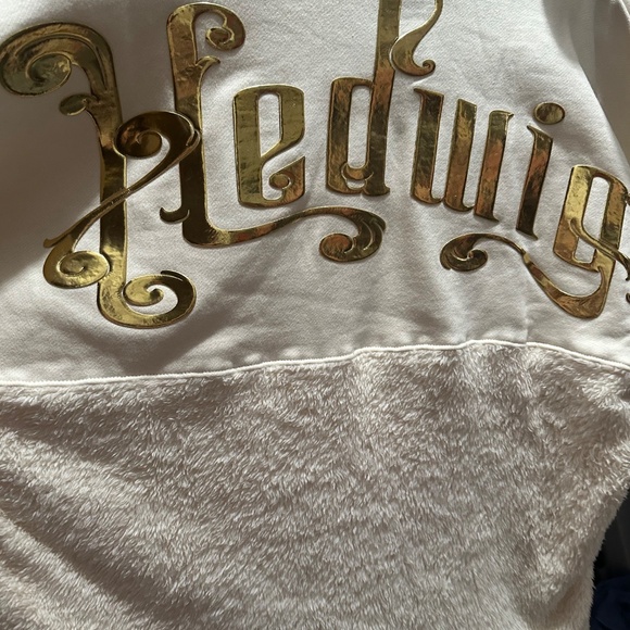 NWT Warner Bros Studio Tour Harry Potter Hedwig Spirit Jersey - Picture 2 of 2